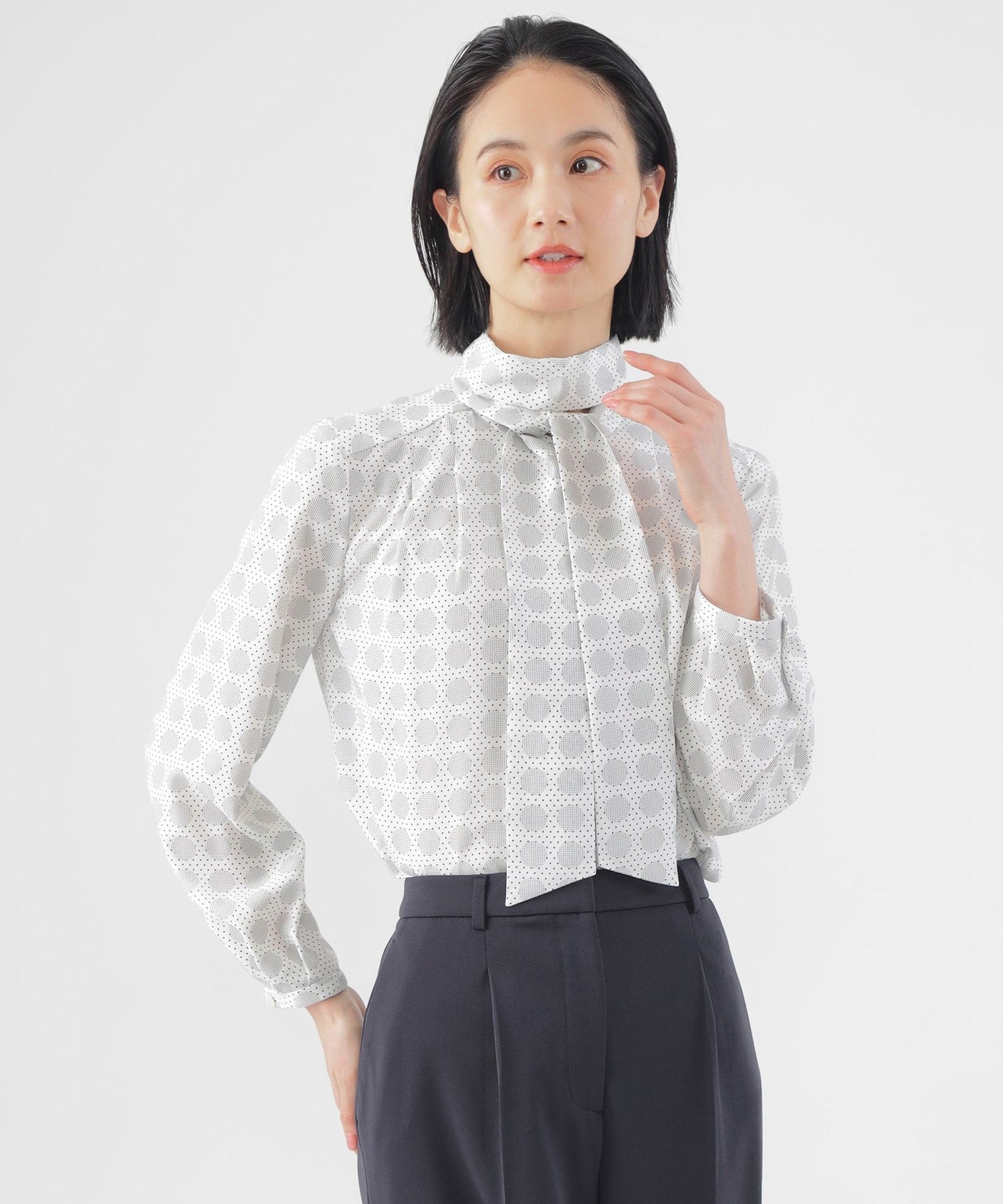 2212-U3M0650201__,01,