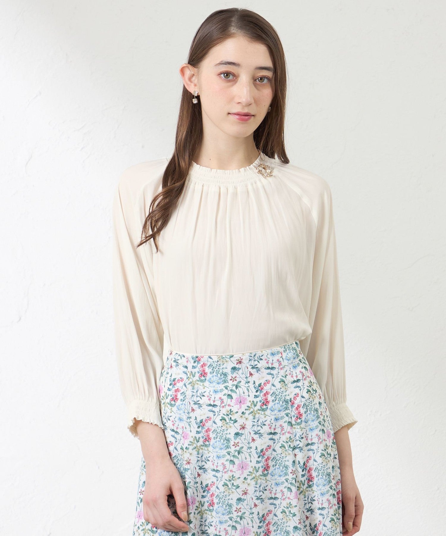 2231-V5M0872802__,02,モデル身長164cm 着用サイズ：38